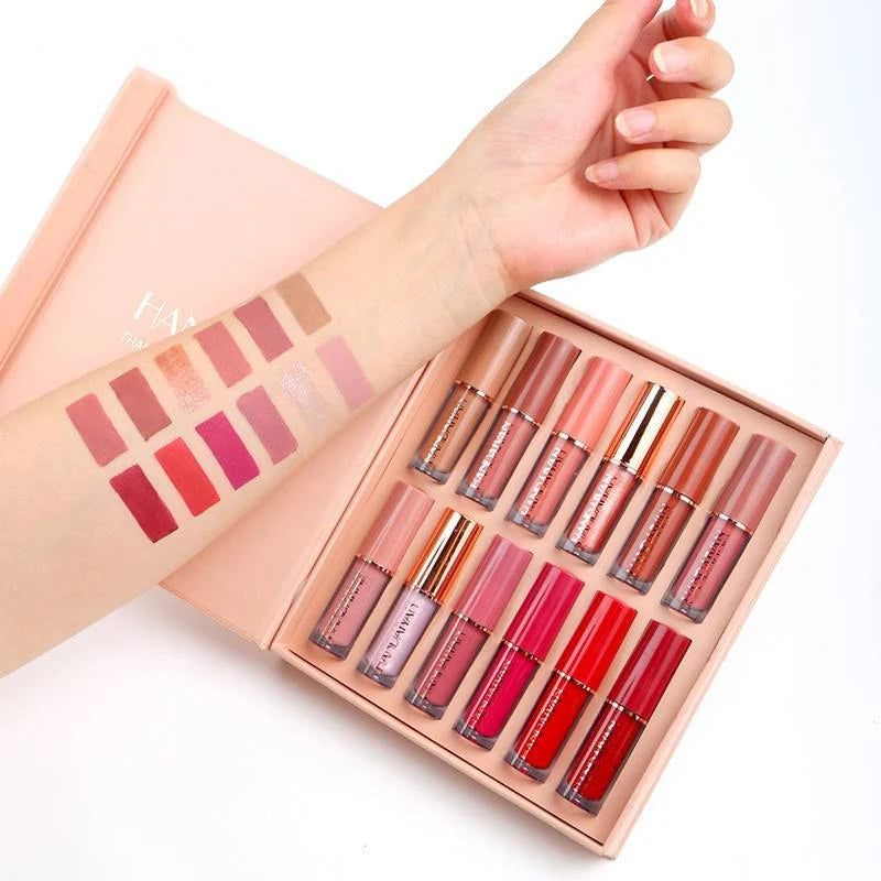 Veloura™ Lipstick - 2-i-1 läppennan och läppstift